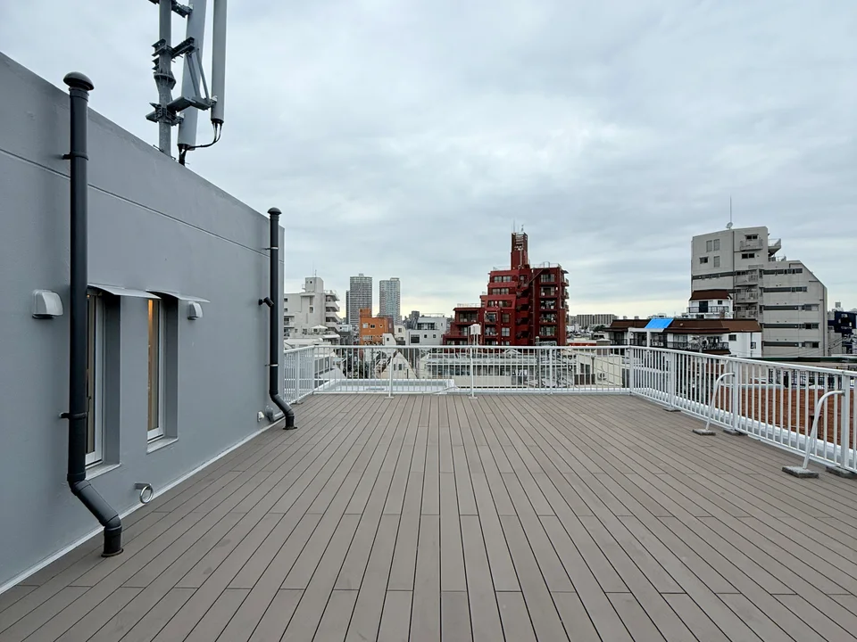 Balcony1