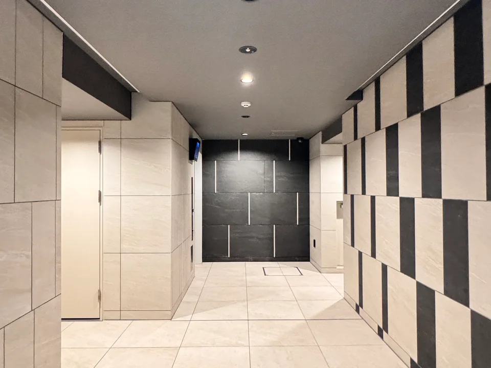 Shared Entrance