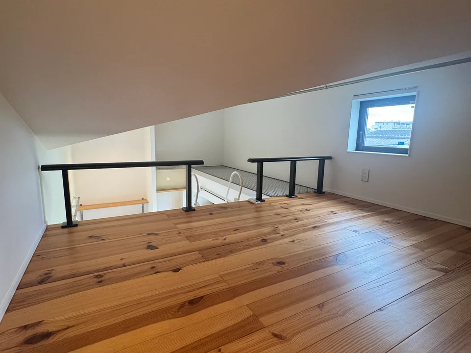 Loft1