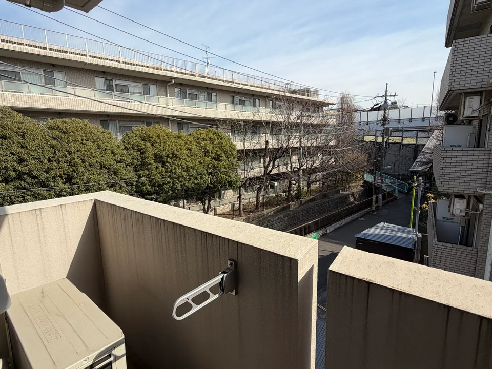 Balcony1