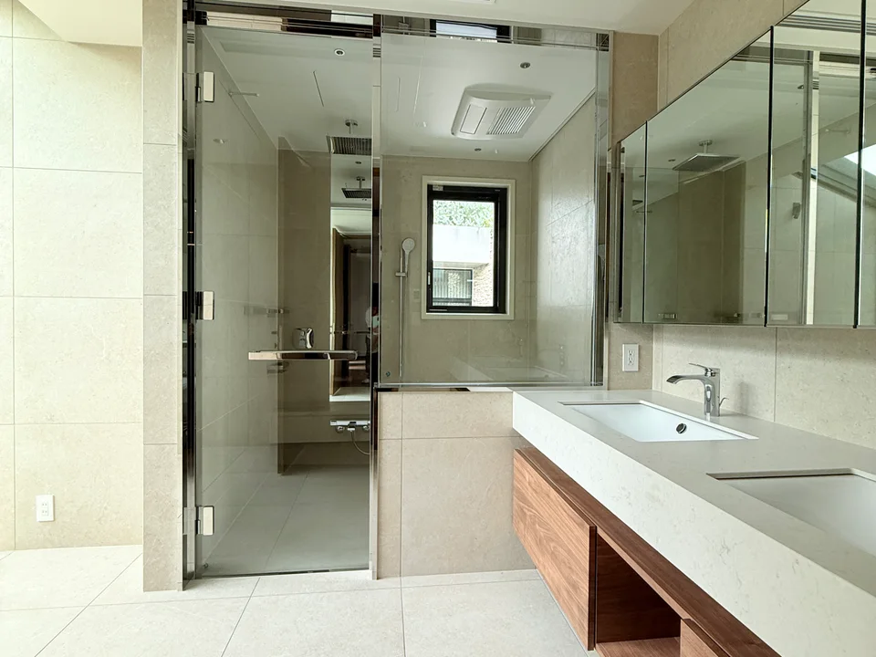 Powder Room2