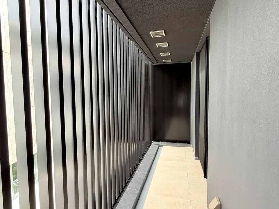 hallway1