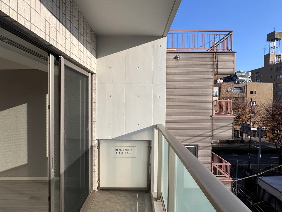 Balcony1