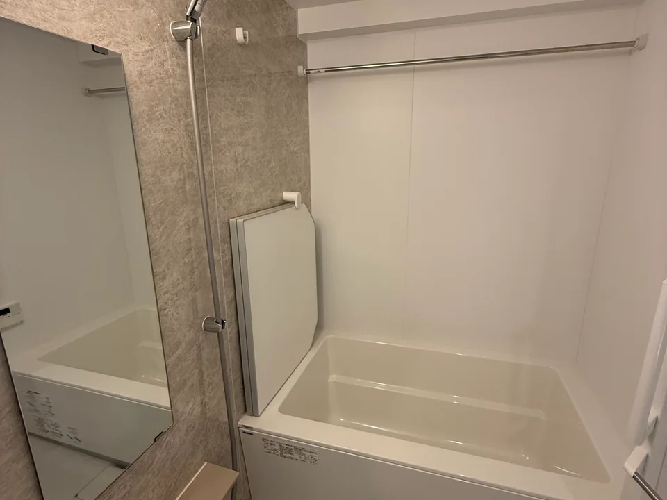 Bathroom1
