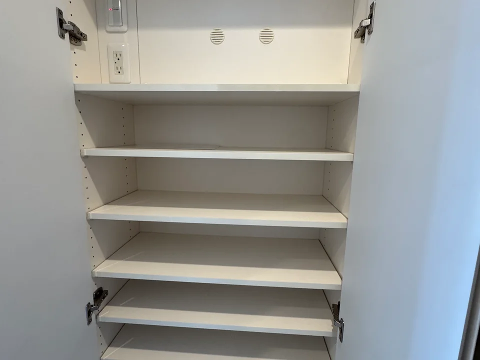 Shoe Closet