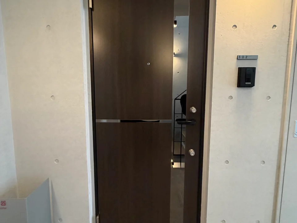 Entrance1