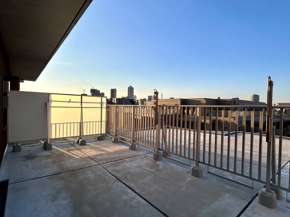 Balcony1