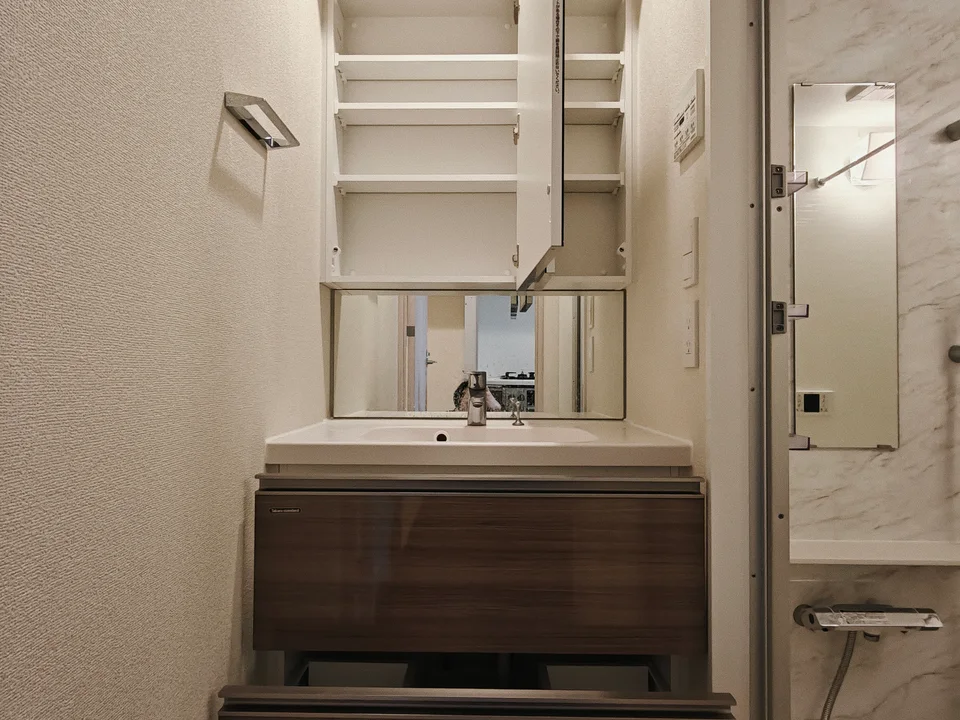 Powder Room1