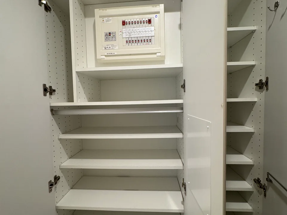 Shoe Storage1