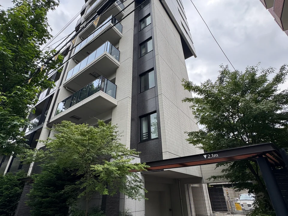 Building Exterior1