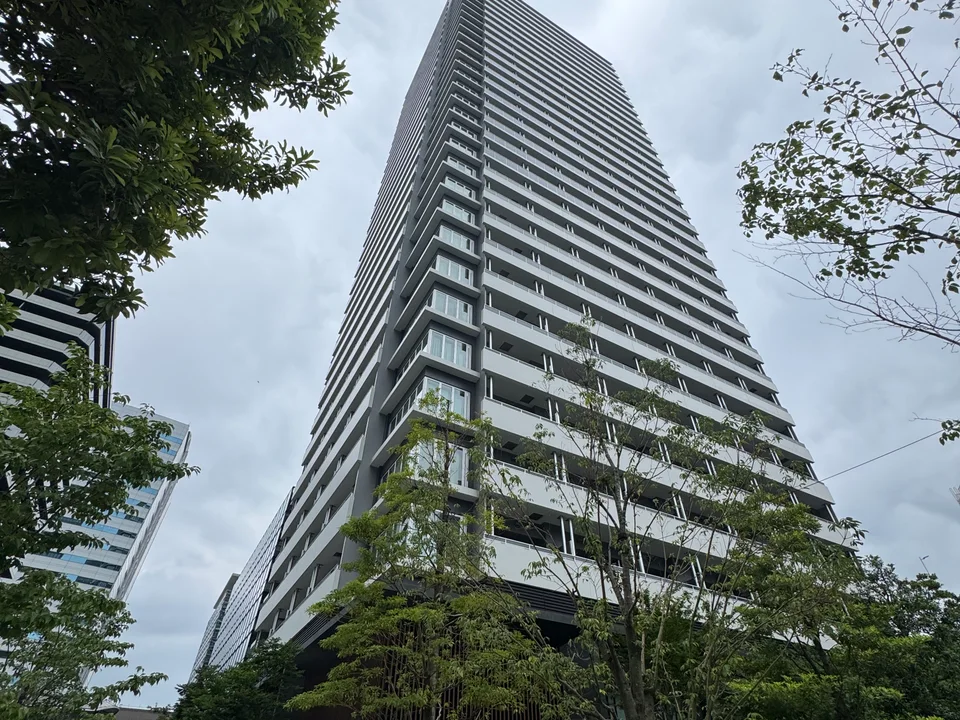 Building Exterior1