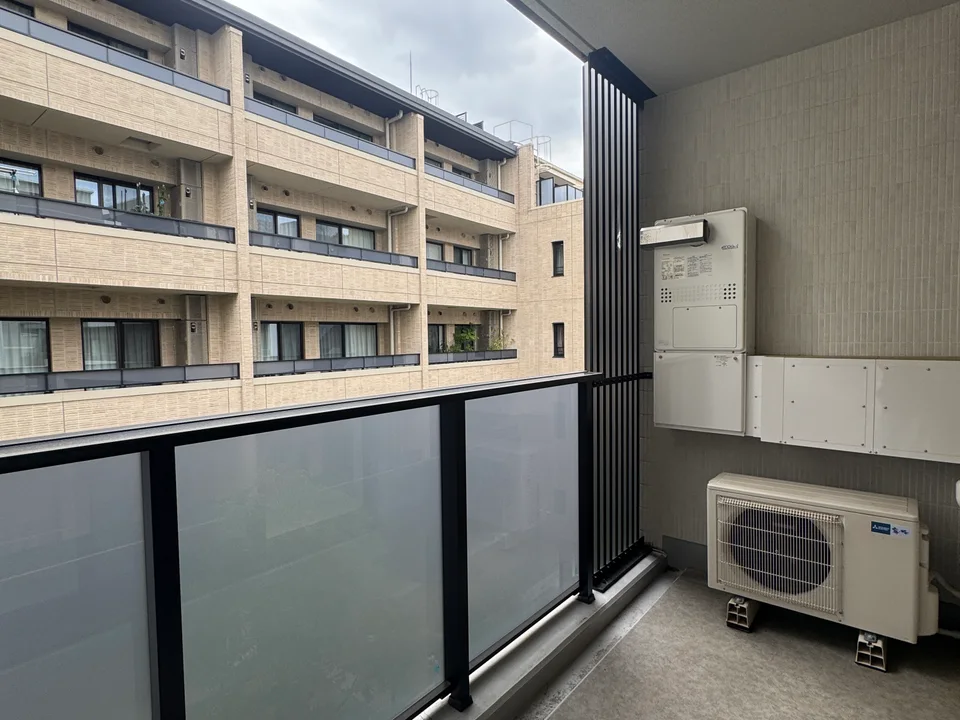 Balcony1