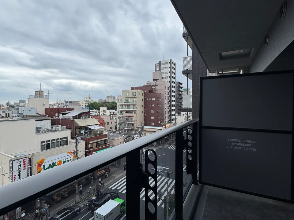 Balcony1