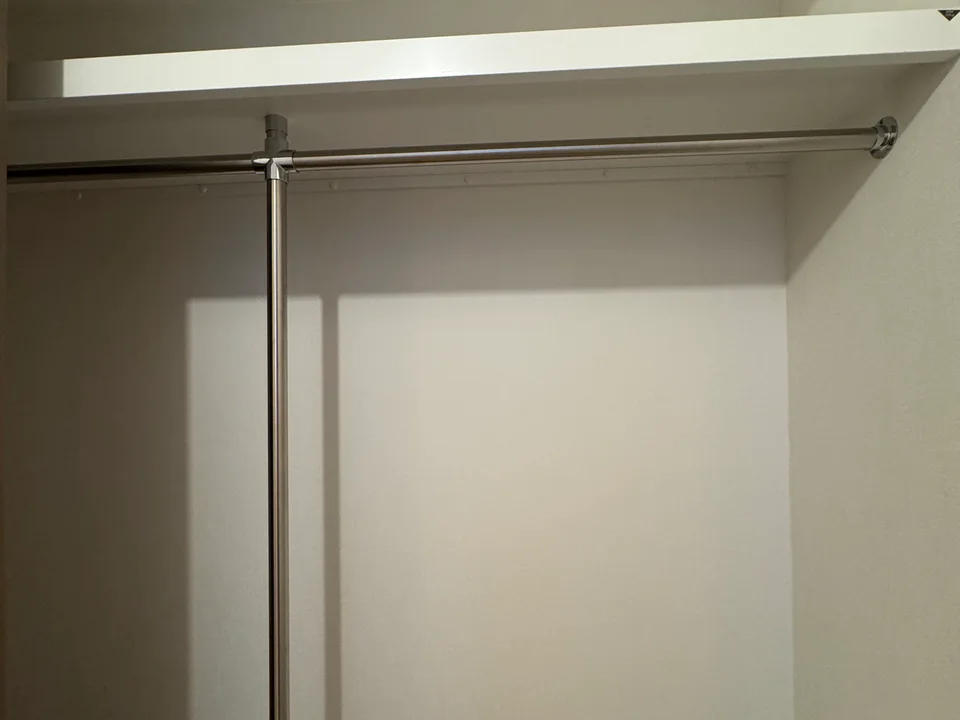 Closet1
