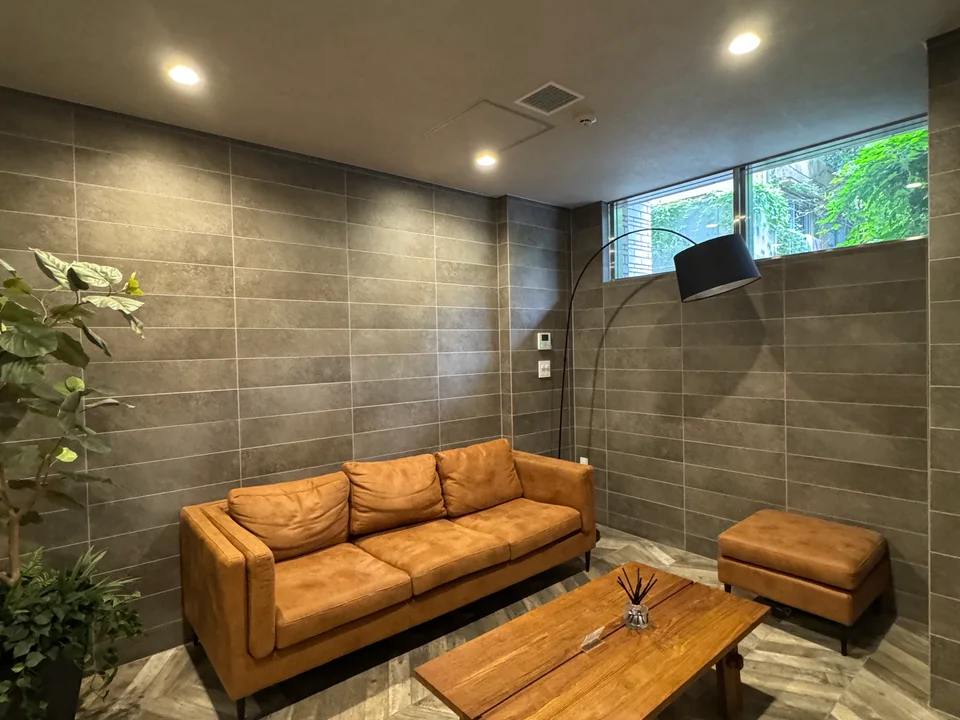 Shared Entrance1