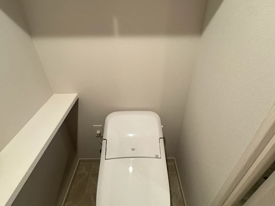 Toilet1