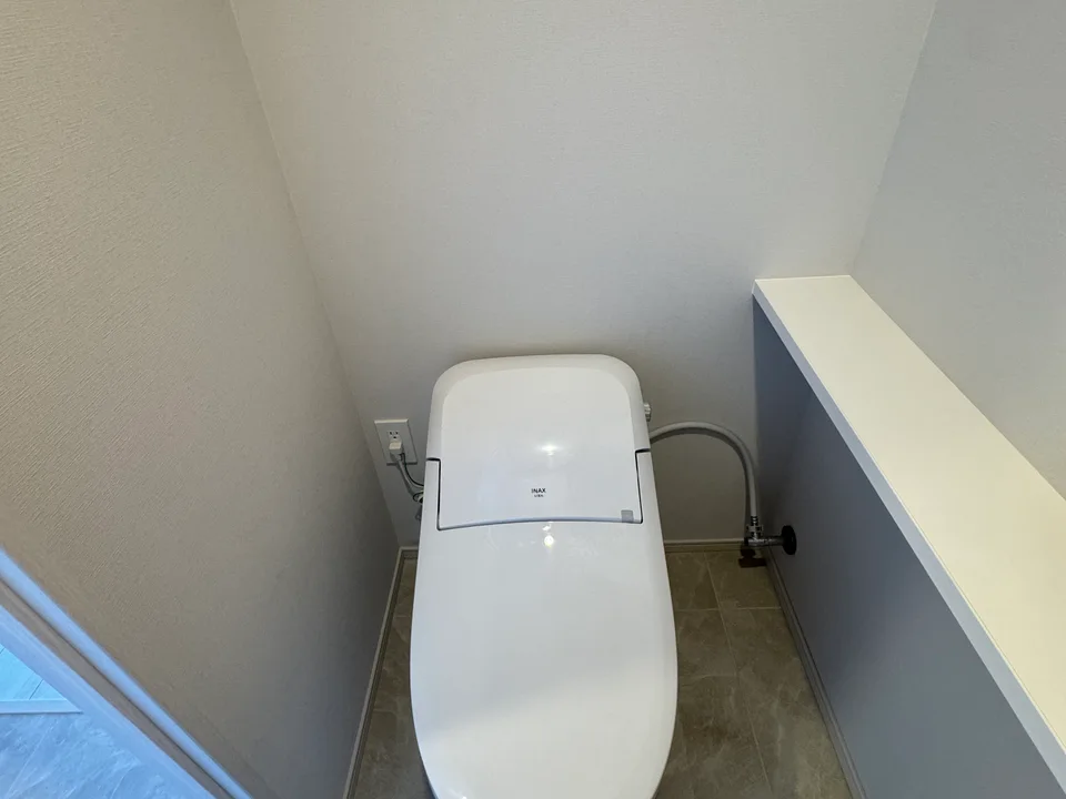 Toilet1
