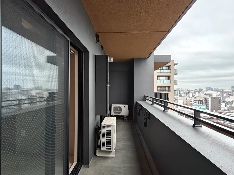Balcony1