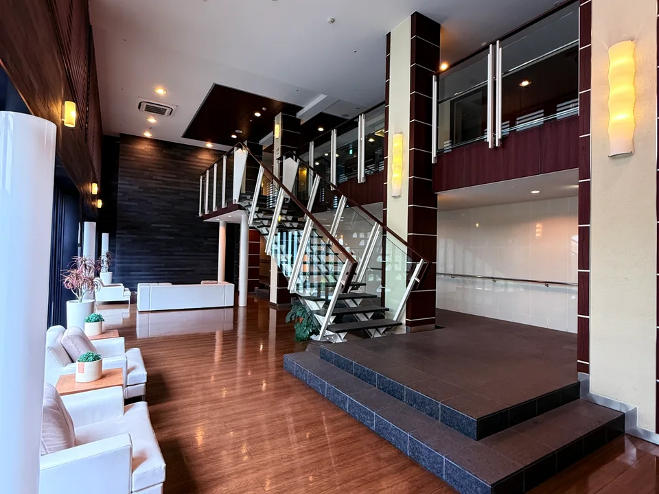 Shared Entrance1