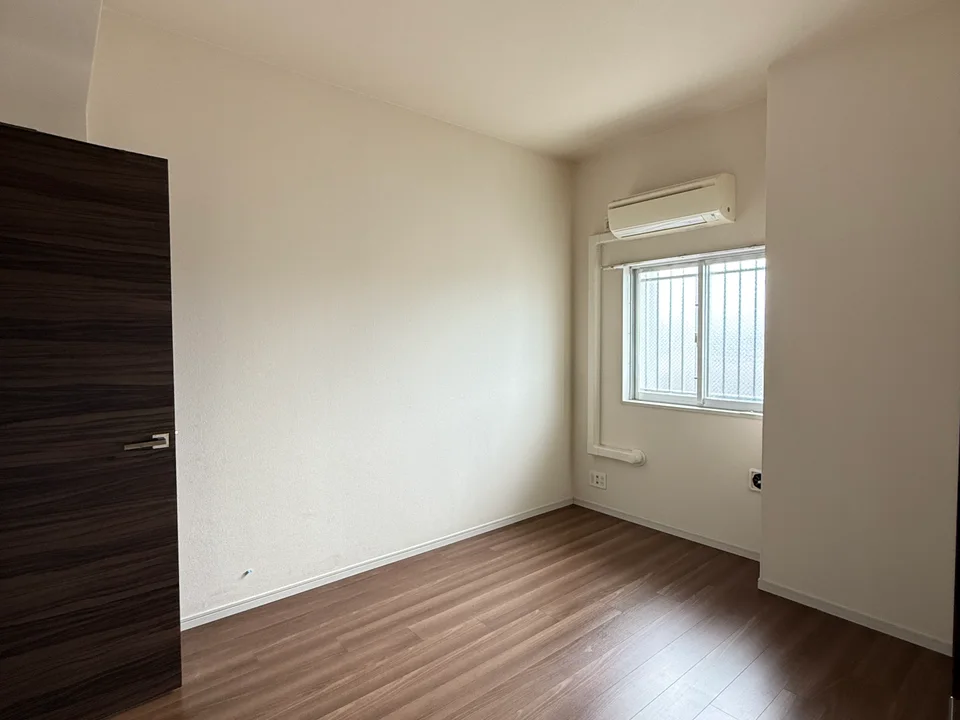 Bedroom1