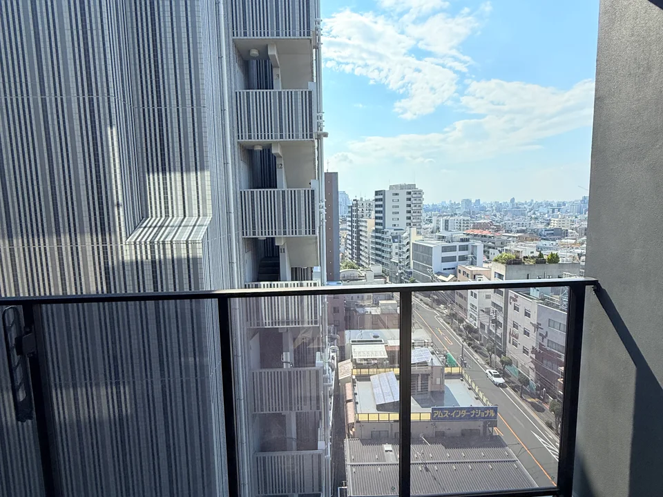 Balcony2