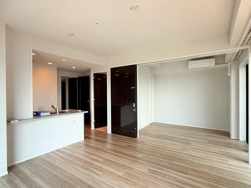 Living Room6