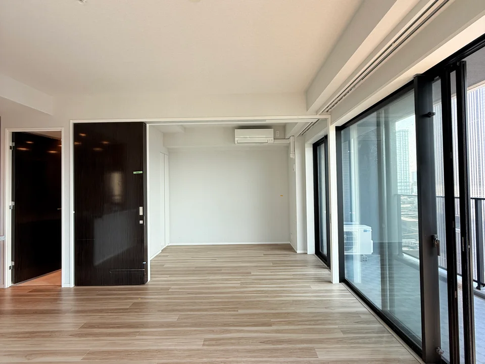 Living Room8