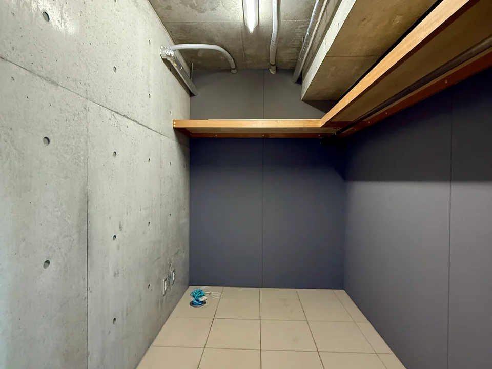Walk In Closet