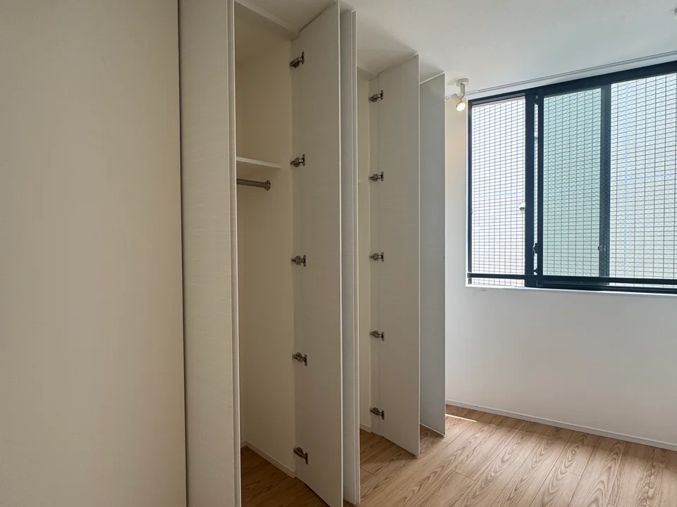 Bedroom2