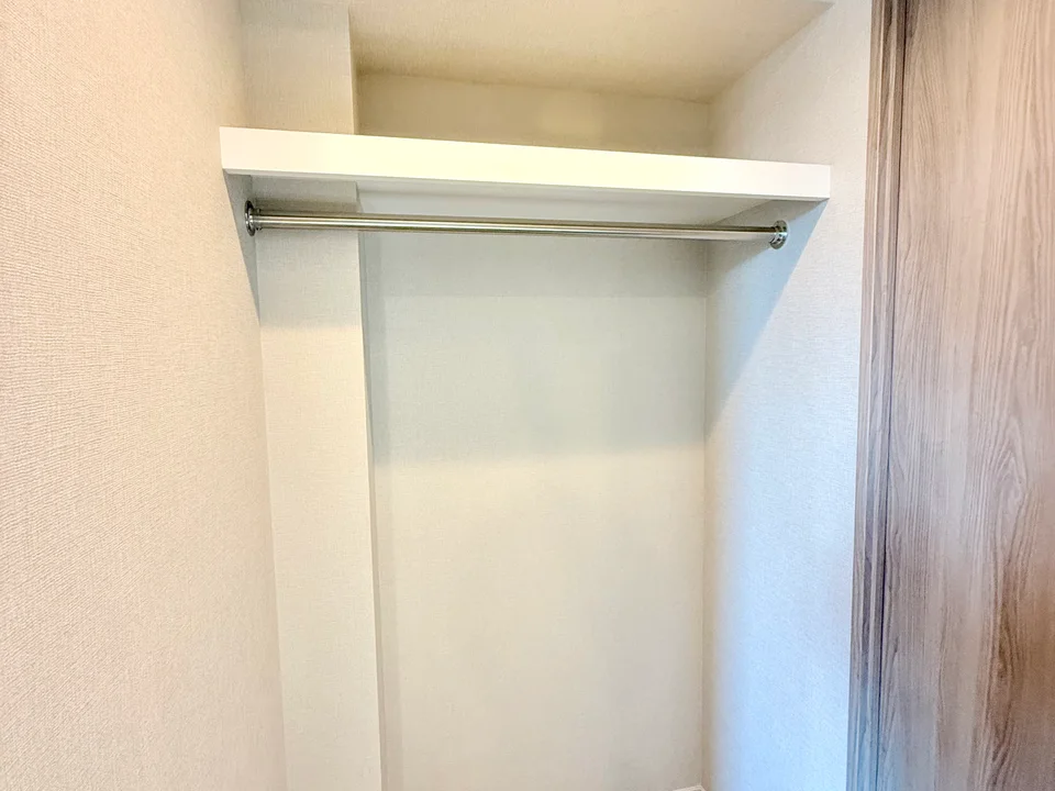 Walk in Closet