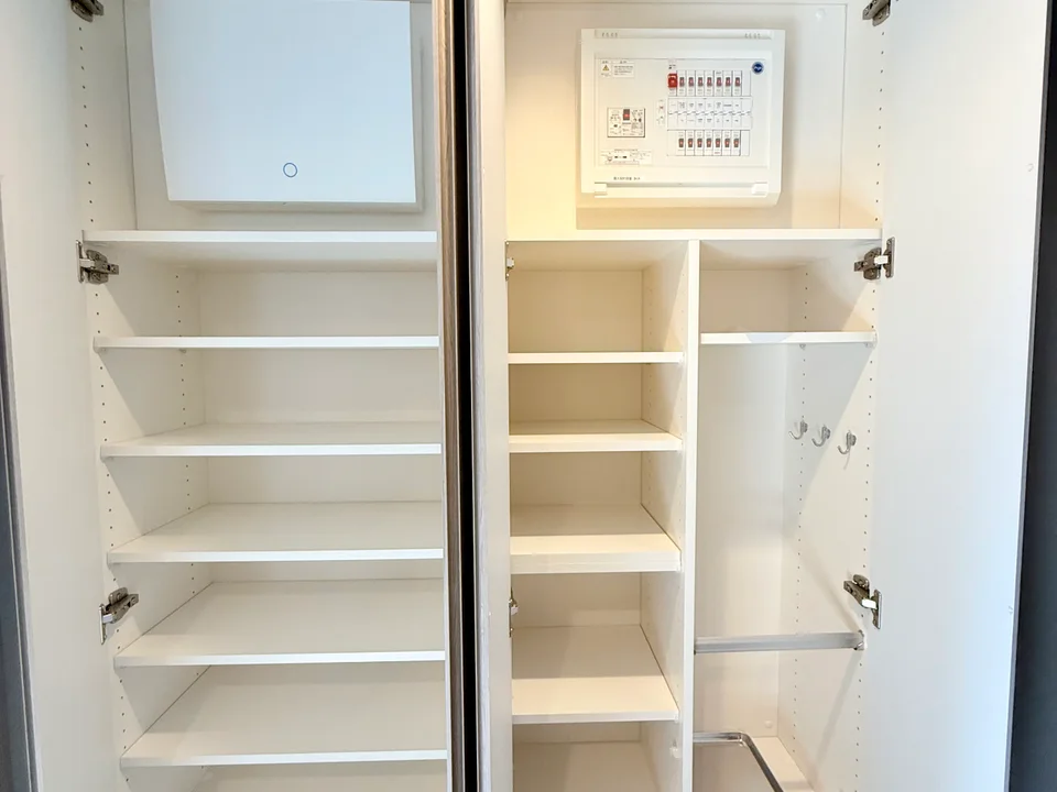 Shoe Closet