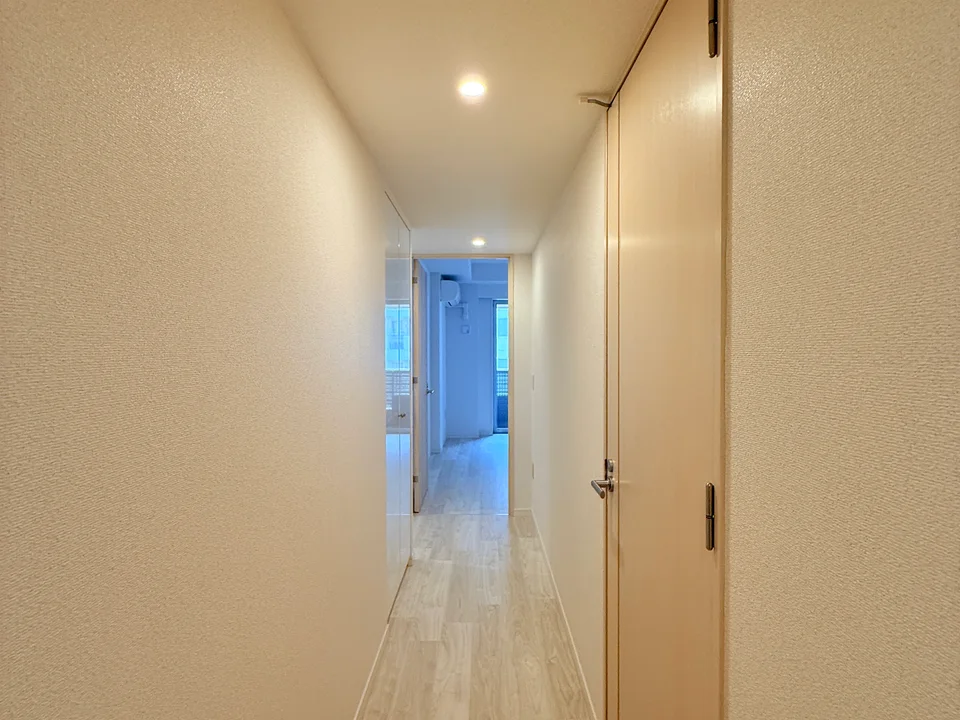 hallway1