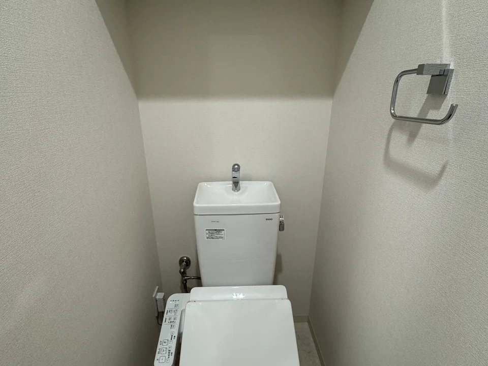 Toilet