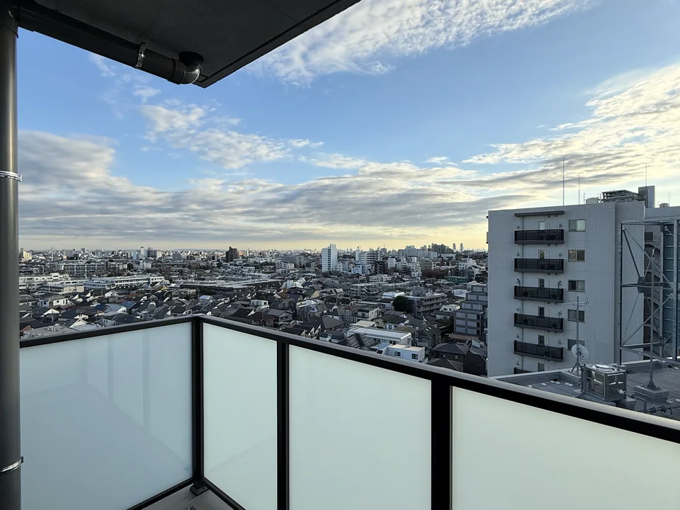 Balcony2