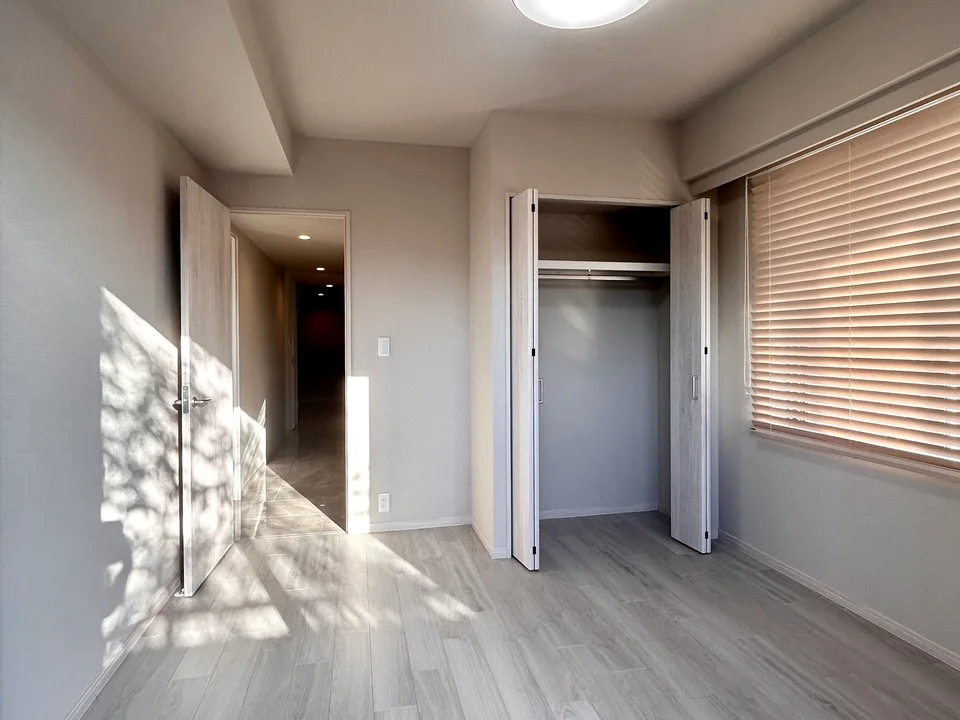 Bedroom2