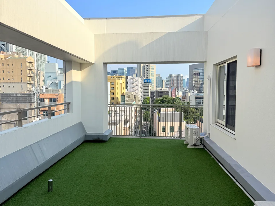 Balcony1