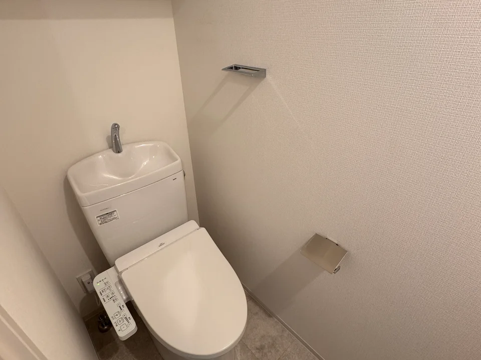 Toilet