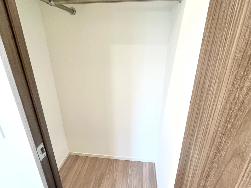 Walk in Closet