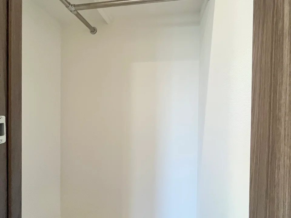 Walk in Closet