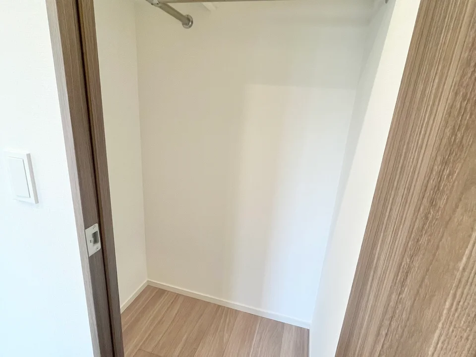 Walk in Closet